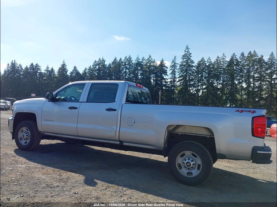 2018 Chevrolet Silverado photo 7