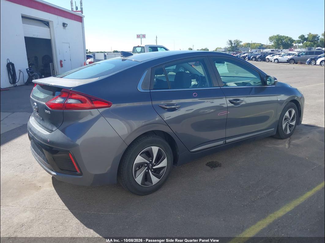 2019 Hyundai Ioniq photo 7