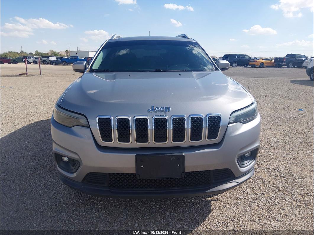 2019 Jeep Cherokee photo 7