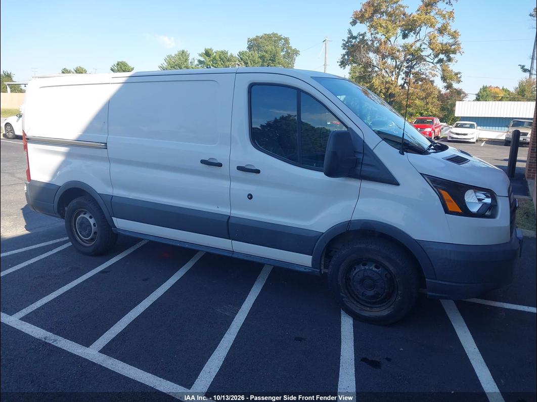 2018 Ford Transit photo 7