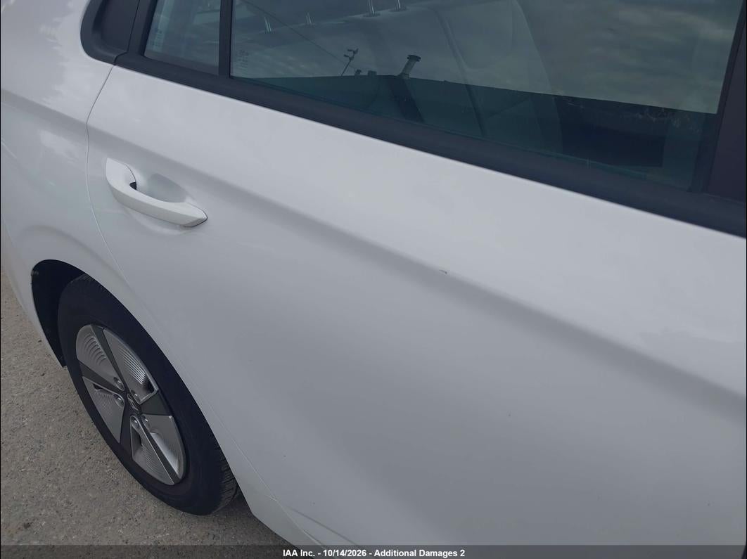 2021 Hyundai Ioniq photo 7