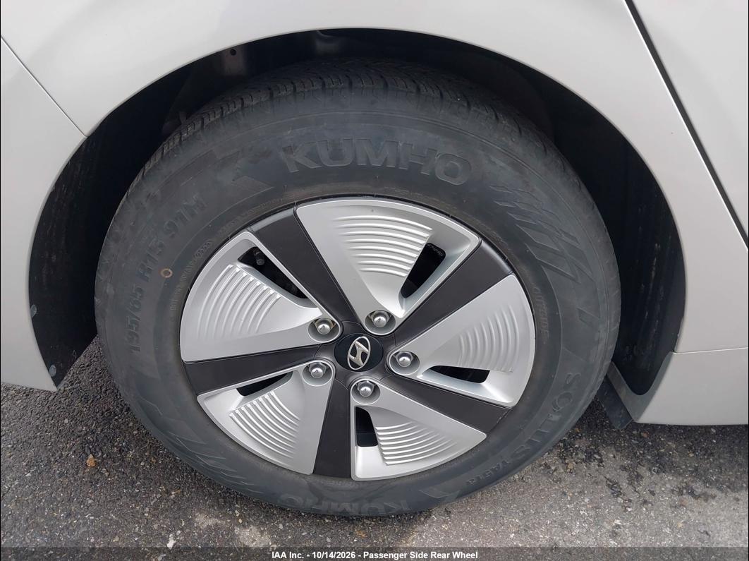2018 Hyundai Ioniq photo 7
