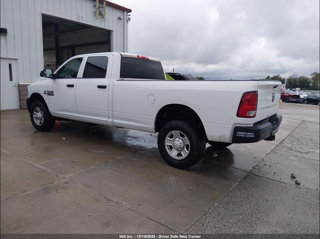 2017 Ram 3500 photo 7