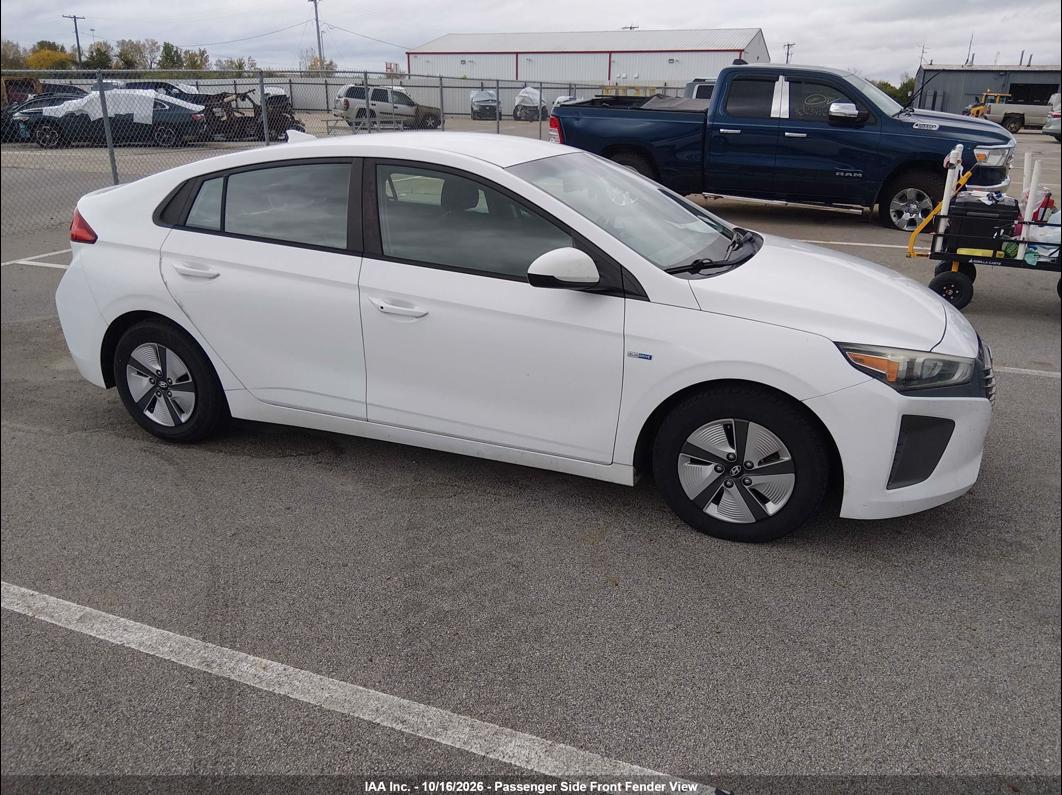 2019 Hyundai Ioniq photo 7